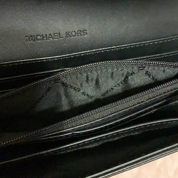 Michael Kors🖤Fulton Large Flp Continental Wallet - Picture 8 of 10